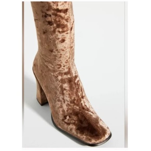 NIB - Jeffrey Campbell x Anthropologie Taupe Naissance Boots - 8.5 - Picture 4 of 6